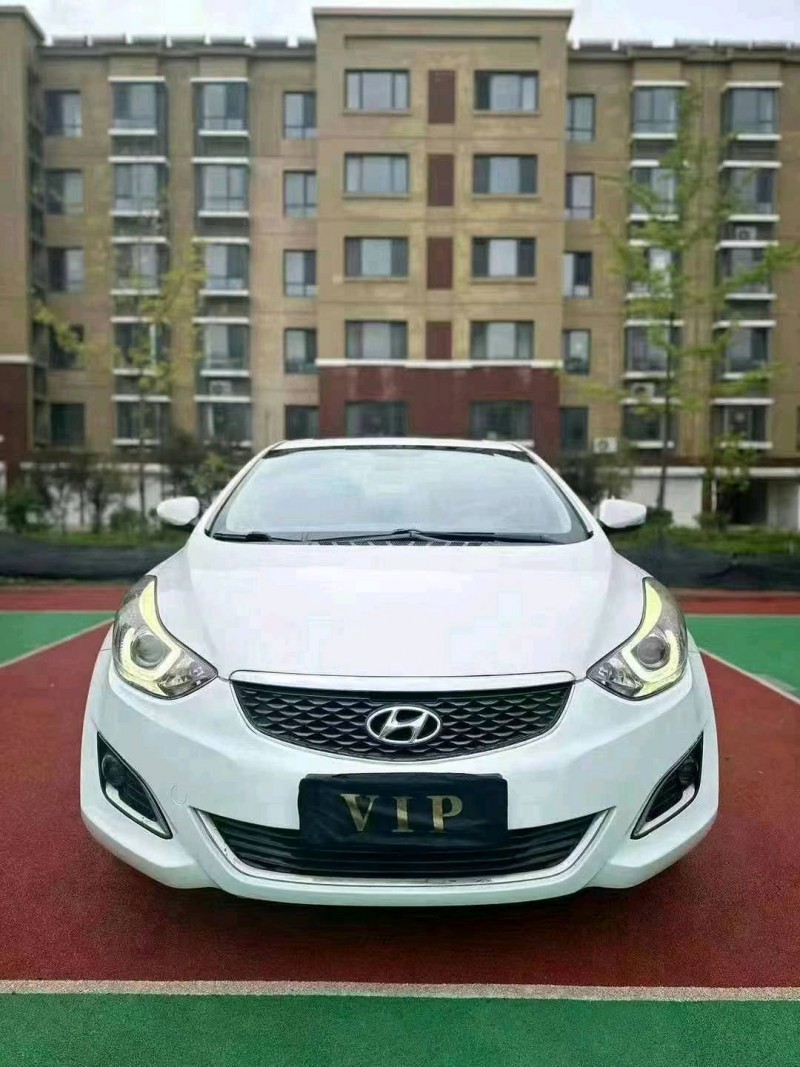 潍坊16年现代朗动1