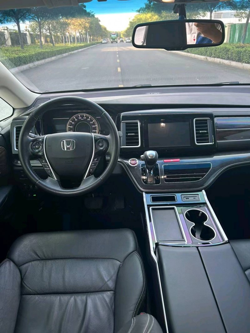 徐州19年本田艾力绅5