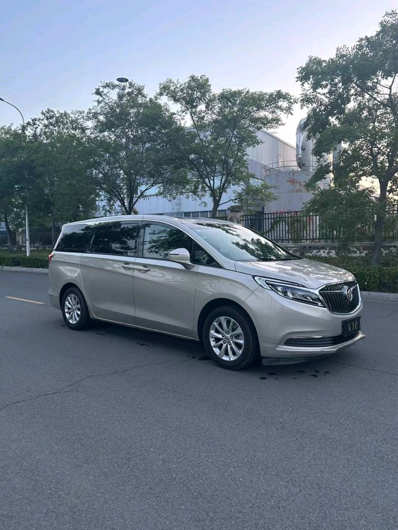 徐州19年别克GL83