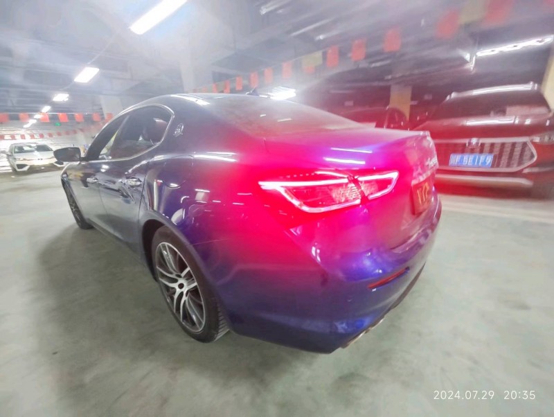 成都20年玛莎拉蒂Ghibli8