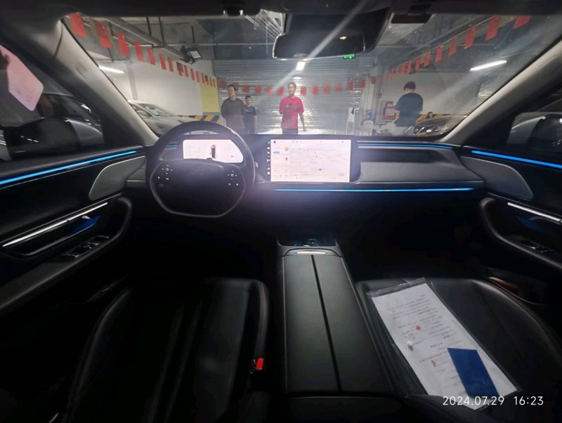 成都22年小鵬汽車p74