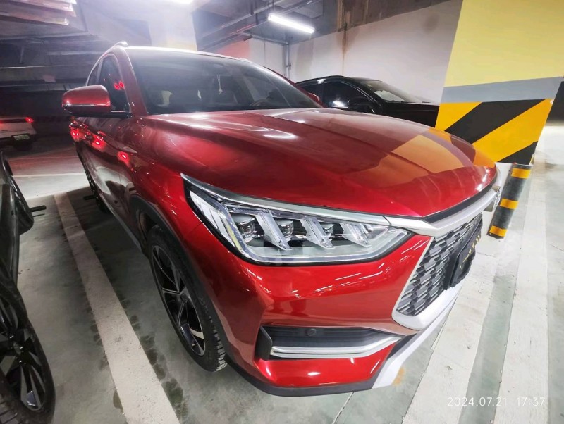 成都20年比亚迪宋2