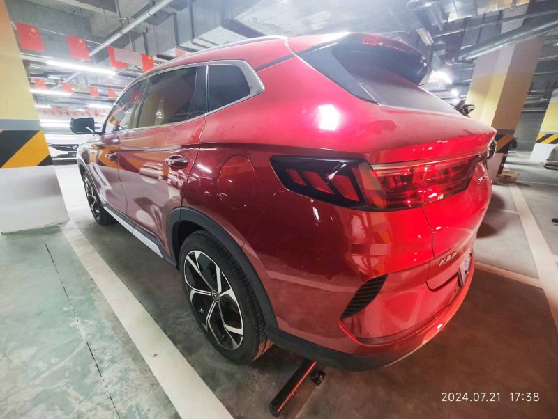 成都20年比亚迪宋7