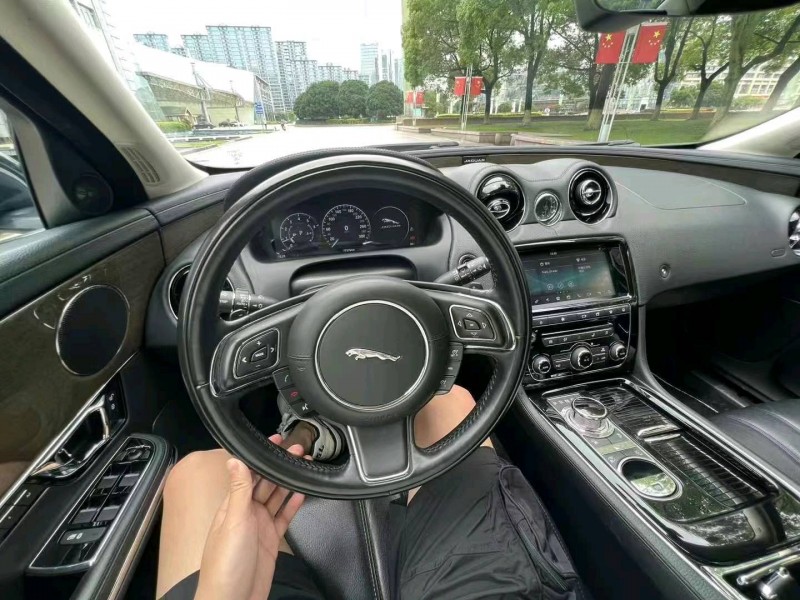 溫州18年捷豹XJL4