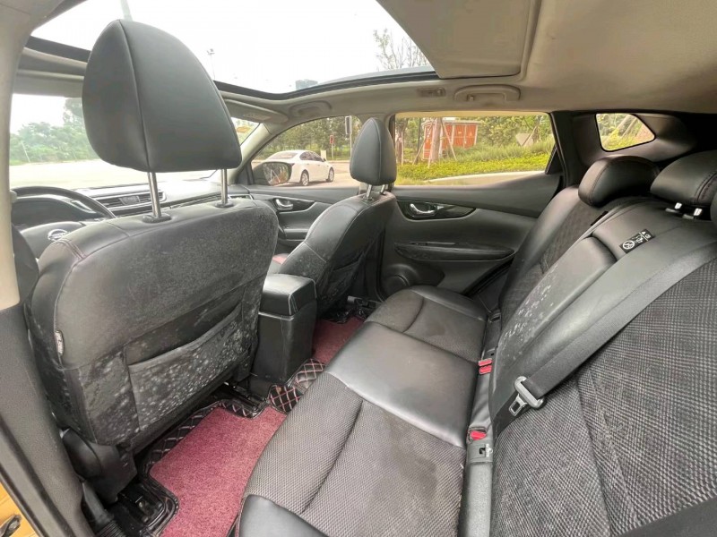 成都16年日产逍客5