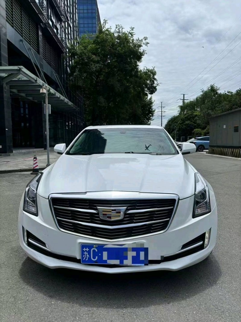 成都16年凯迪拉克ATS-L1