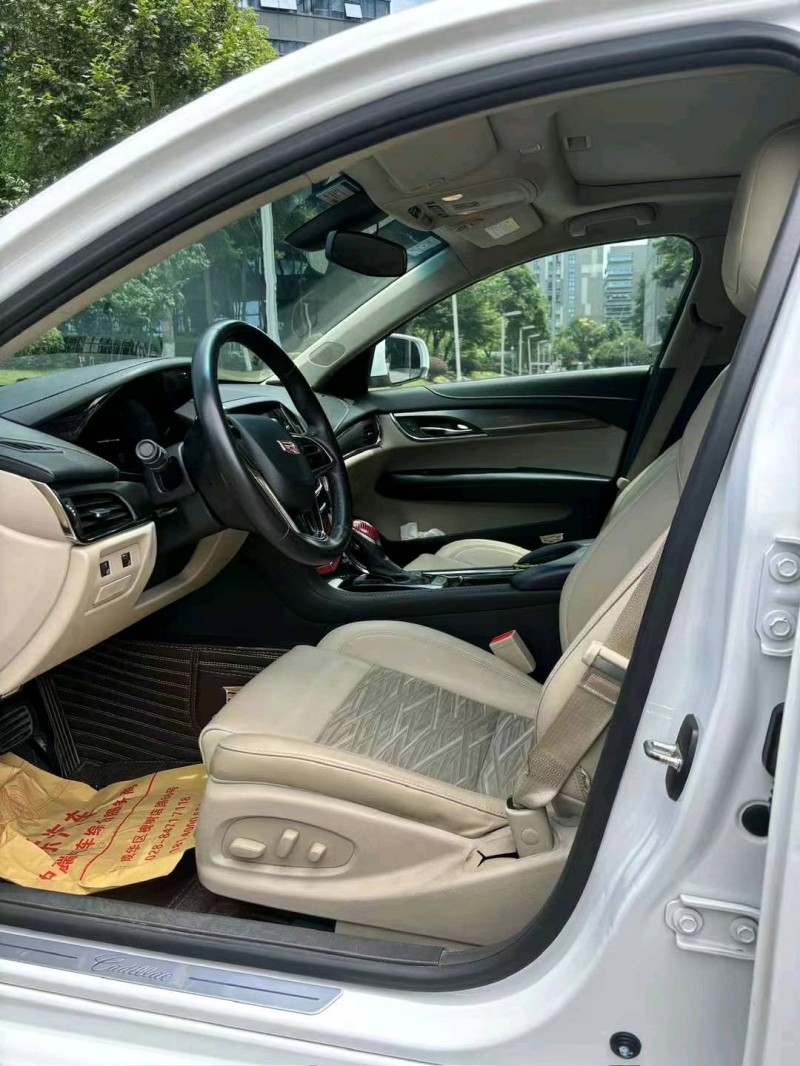 成都16年凯迪拉克ATS-L7
