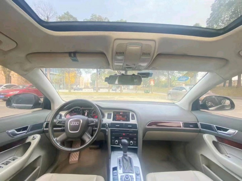 成都11年奥迪A6L5