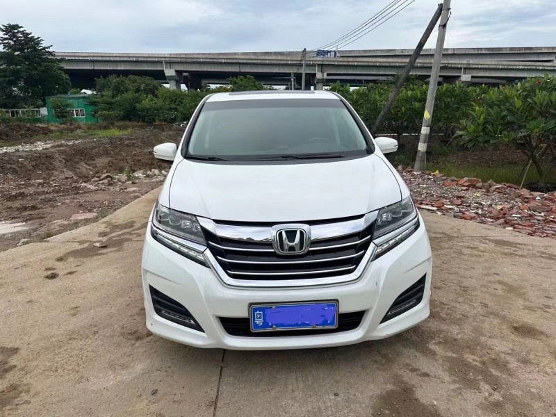 广州17年本田艾力绅1