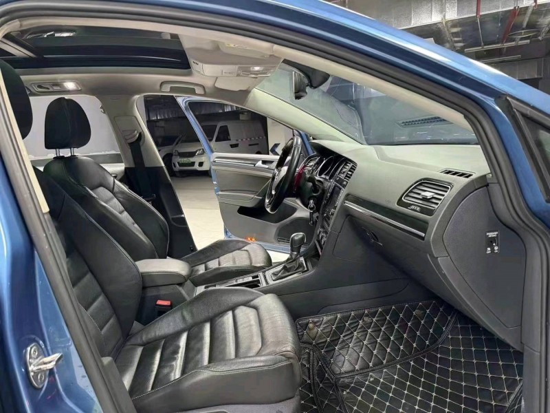 成都15年大众高尔夫5