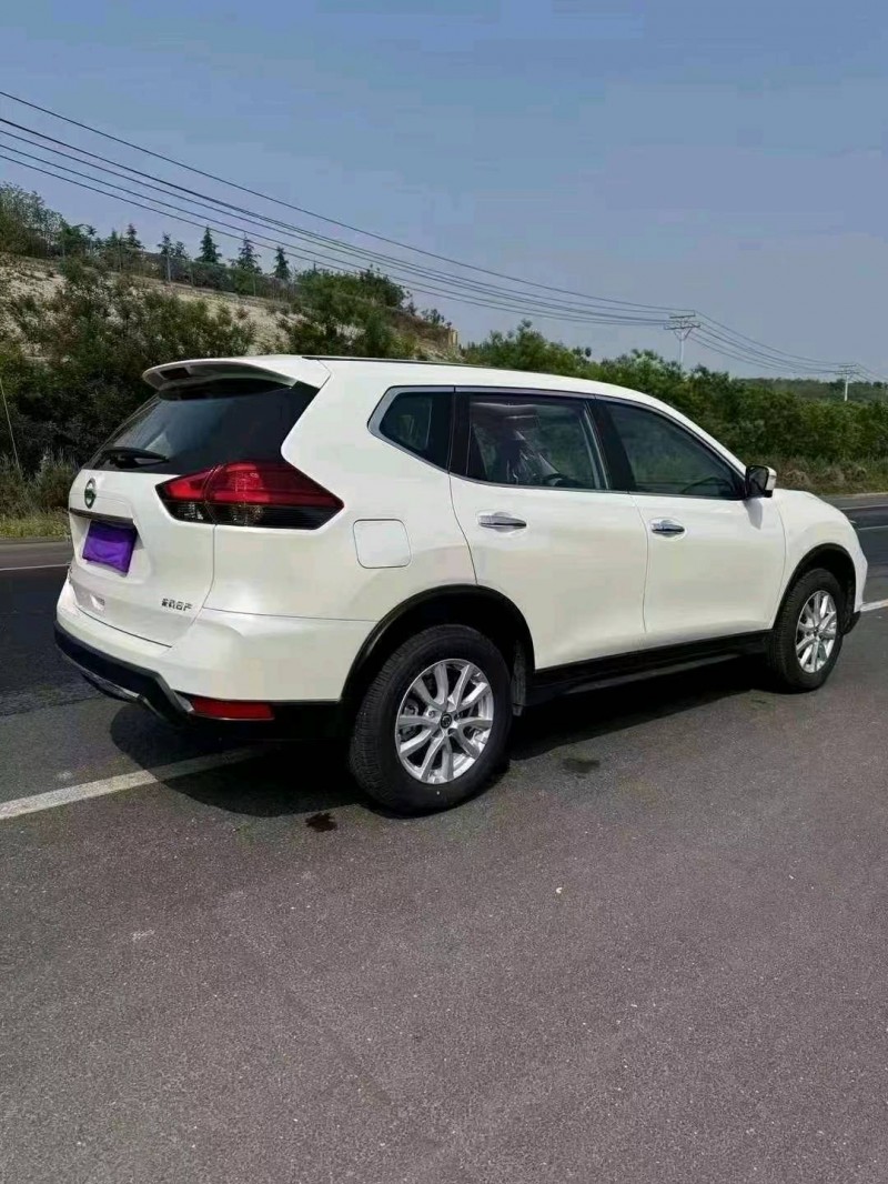 邯鄲24年日產奇駿3