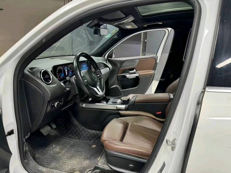 成都20年奔驰GLB5