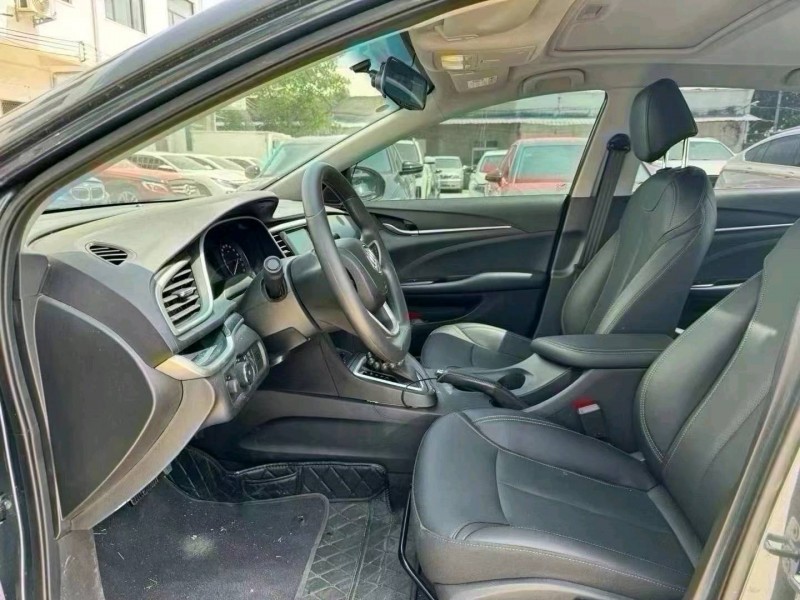 济南21年别克英朗5