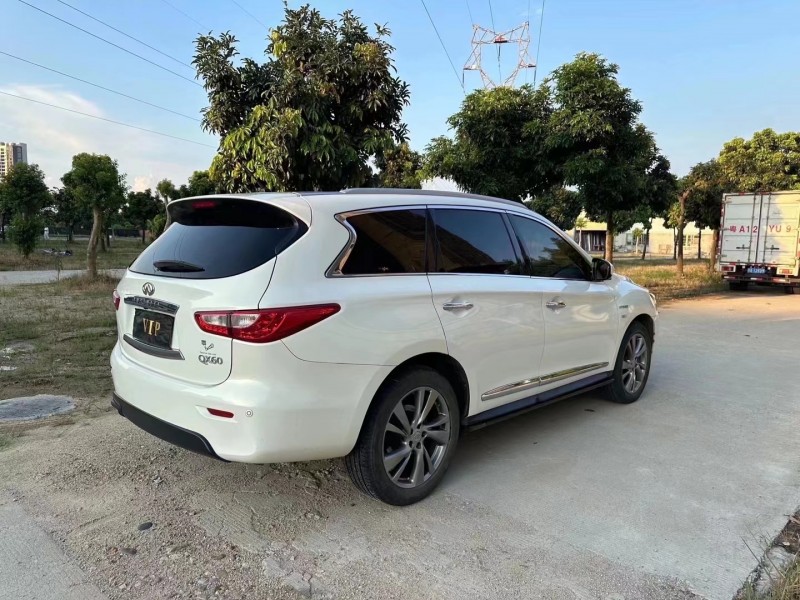 廣州16年英菲尼迪QX608