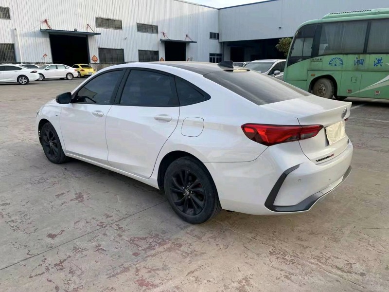 徐州22年别克威朗8