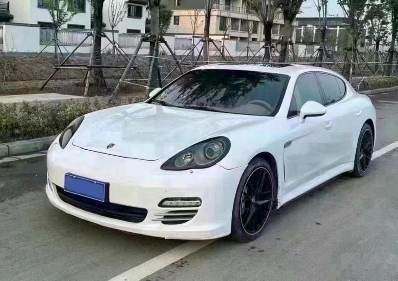 東營12年保時捷帕拉梅拉1
