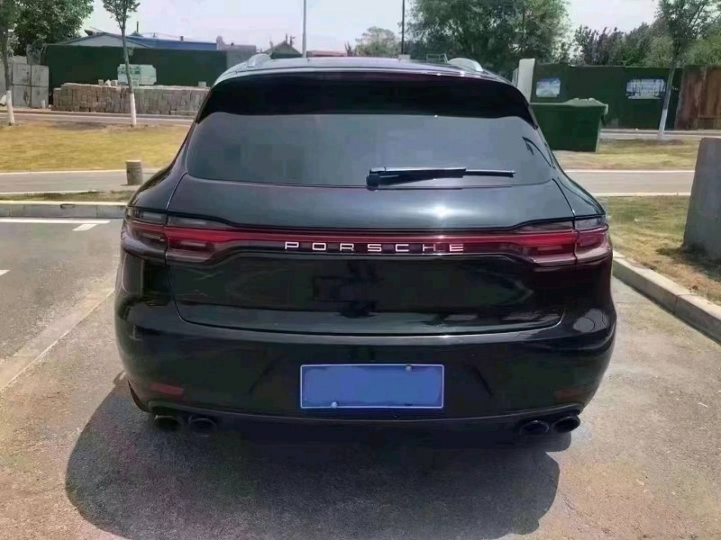 東營15年保時捷Macan4