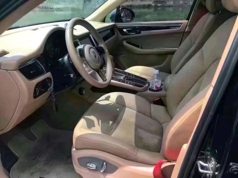 東營15年保時捷Macan9