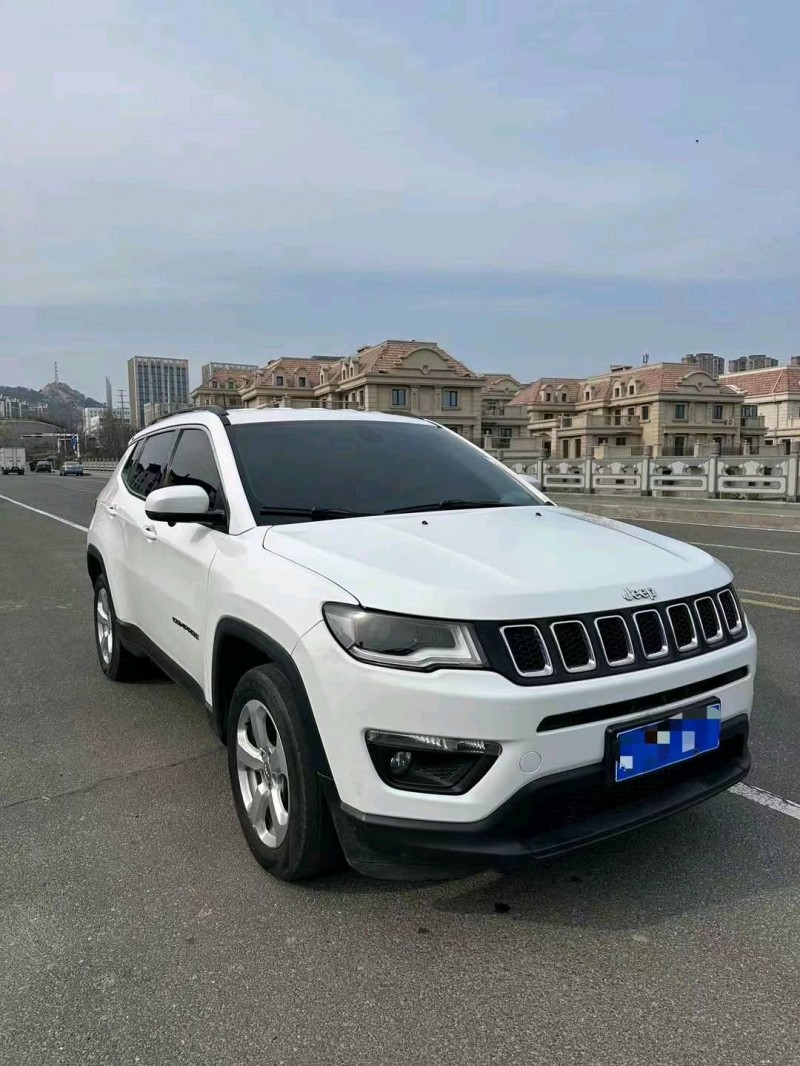 東營18年Jeep指南者2