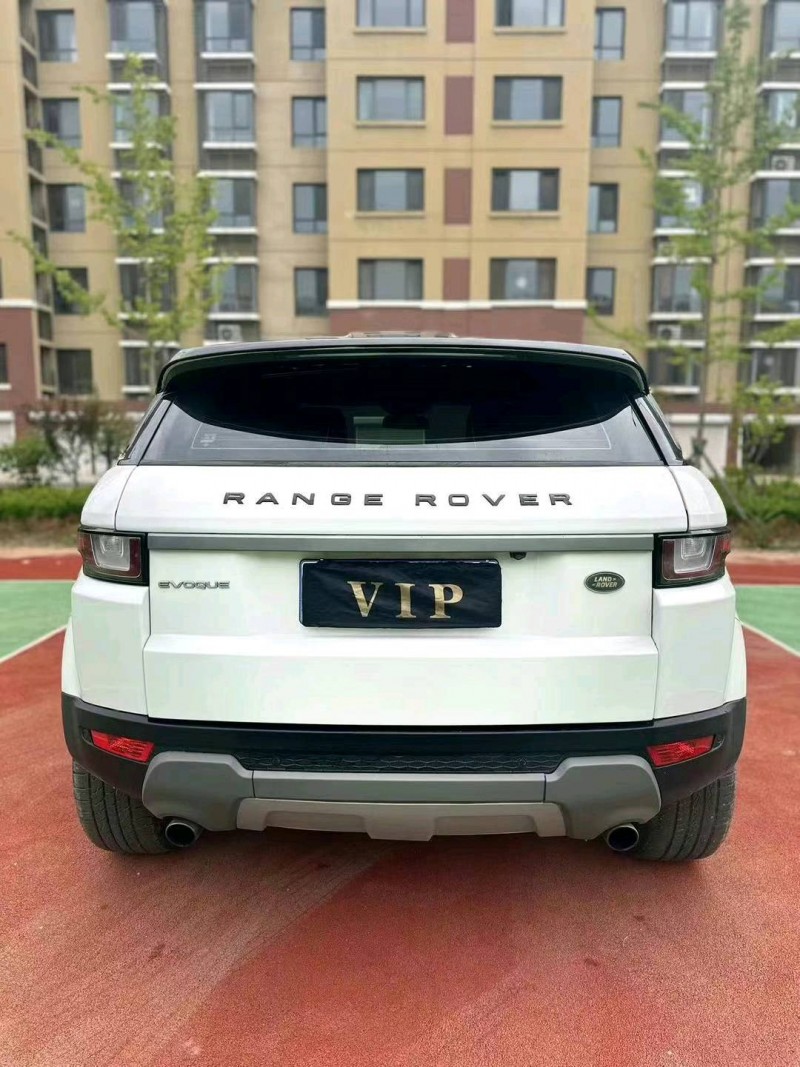 济南17年路虎揽胜极光(进口)3