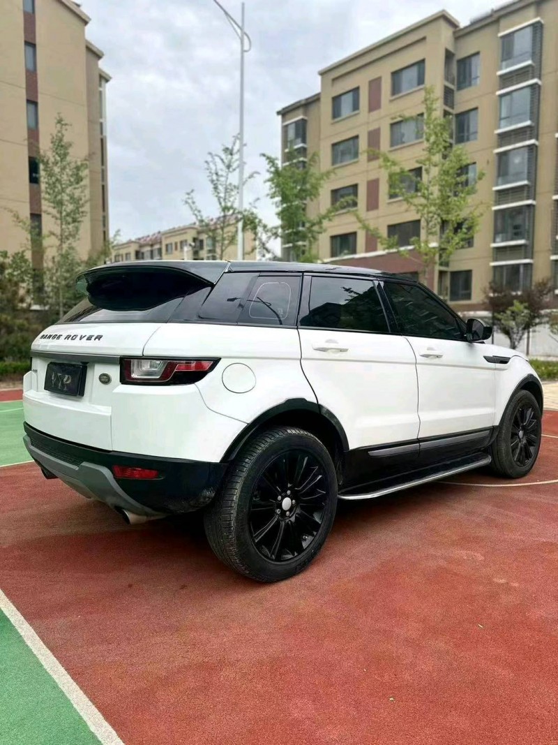 济南17年路虎揽胜极光(进口)7