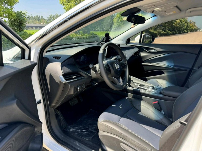 盐城23年别克微蓝6