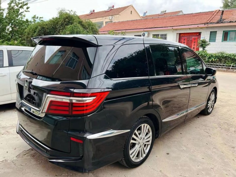 潍坊16年本田艾力绅4