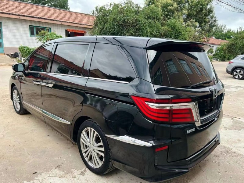 潍坊16年本田艾力绅5