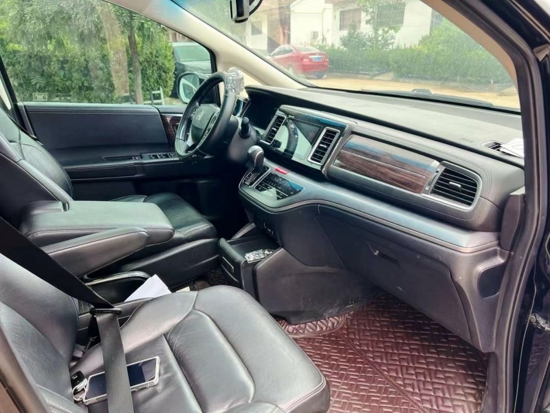 潍坊16年本田艾力绅6