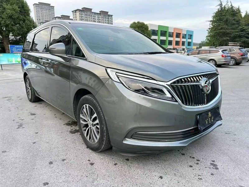 徐州19年别克GL82