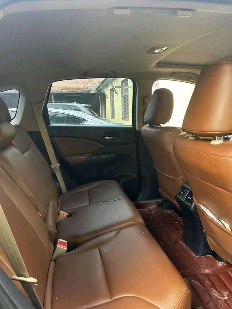 潍坊16年本田CRV8