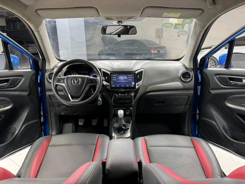 成都17年长安汽车CS158