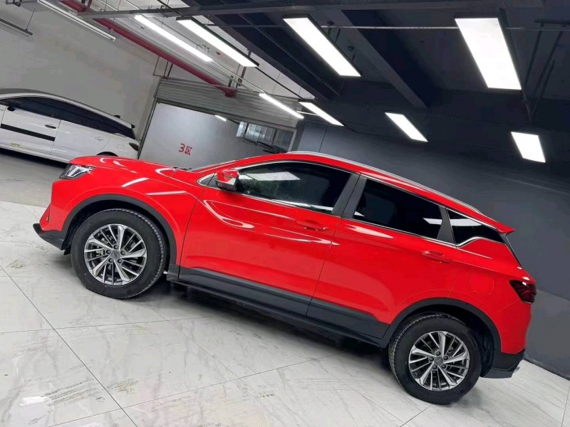 成都21年吉利缤越4