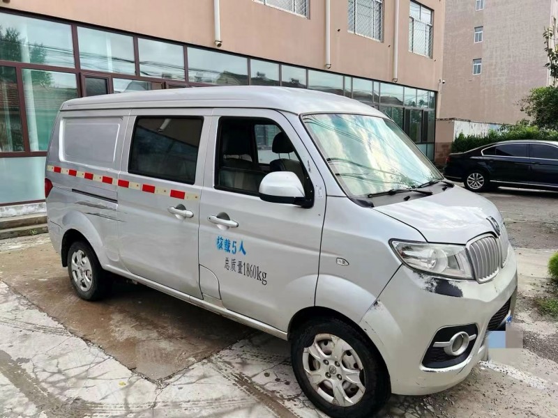 潍坊19年华晨海狮X30L2