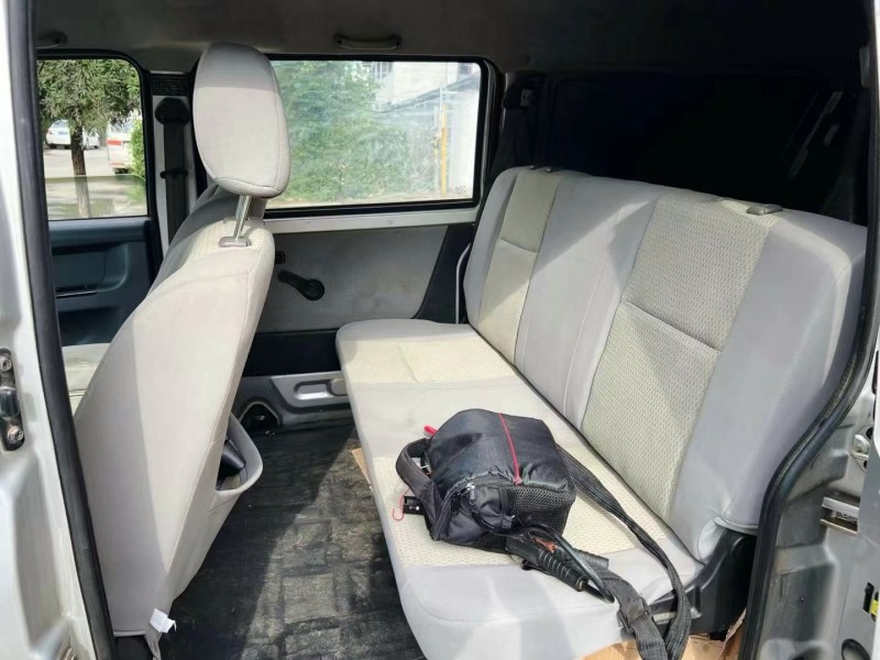 潍坊19年华晨海狮X30L7