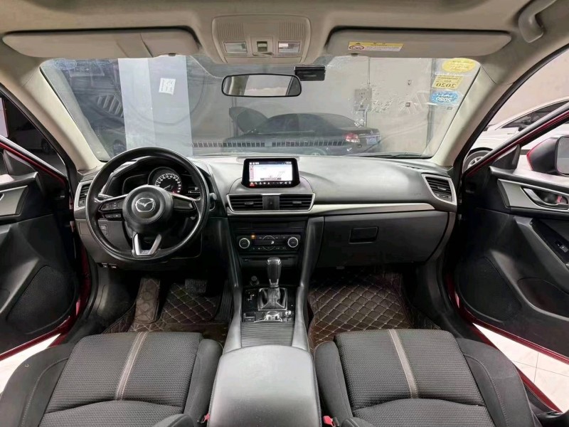 成都18年马自达昂克赛拉5