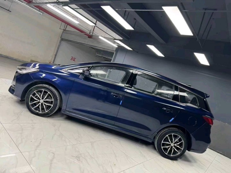 成都18年比亚迪宋3