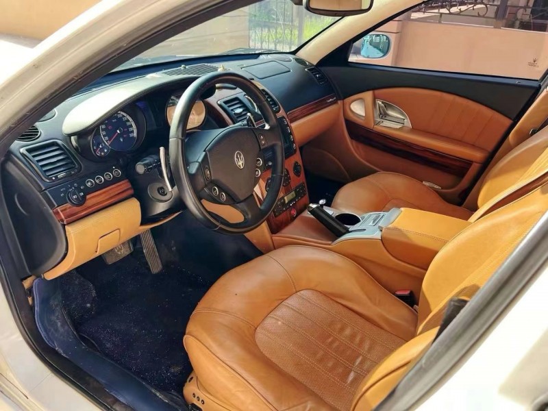 潍坊05年玛莎拉蒂总裁6