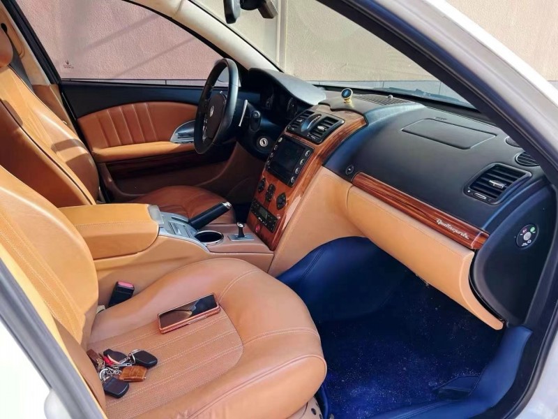 潍坊05年玛莎拉蒂总裁7