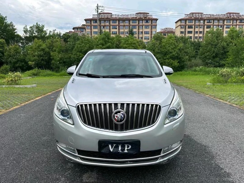 盐城16年别克GL81