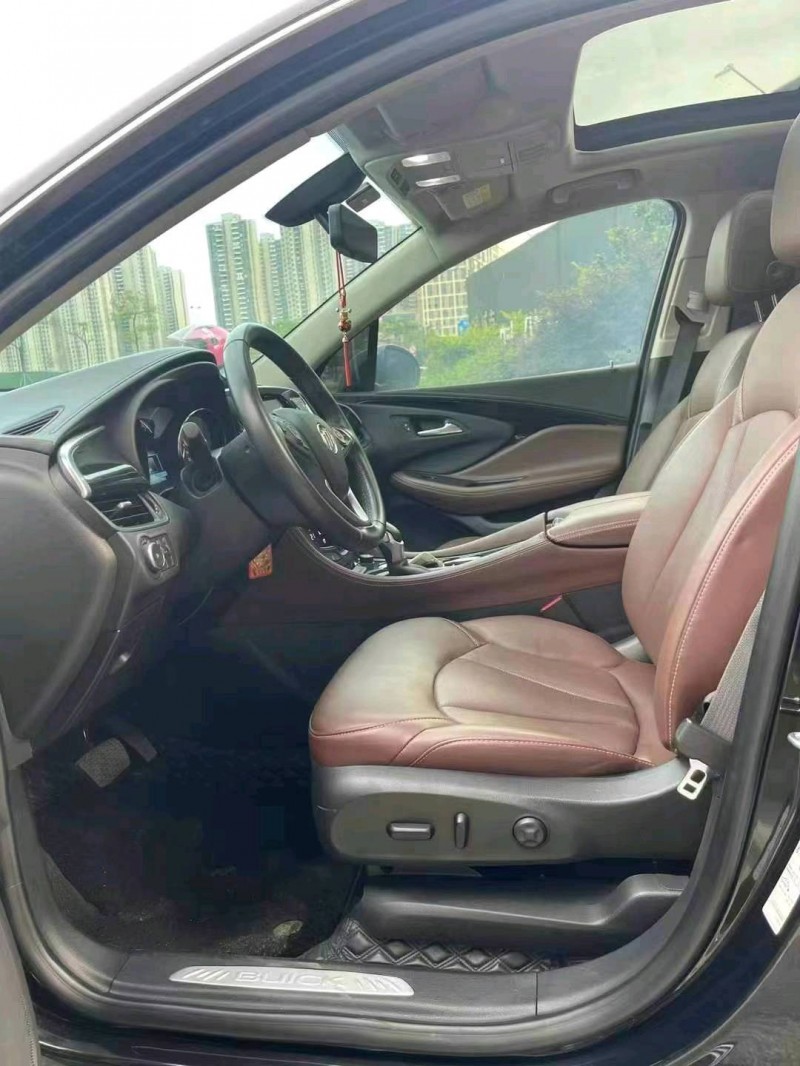 佛山21年别克昂科威6