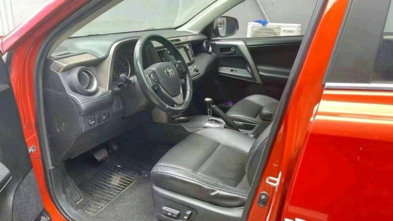 邢台13年丰田RAV45