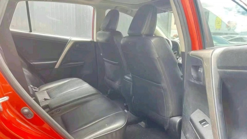 邢台13年丰田RAV46