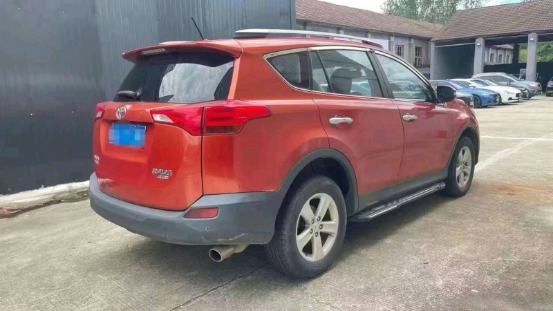 邢台13年丰田RAV47