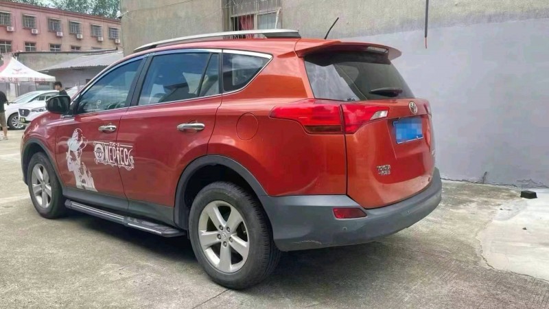 邢台13年丰田RAV48