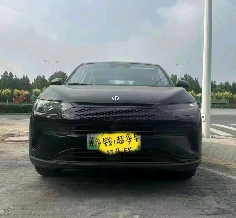 邢臺24年零跑汽車C111