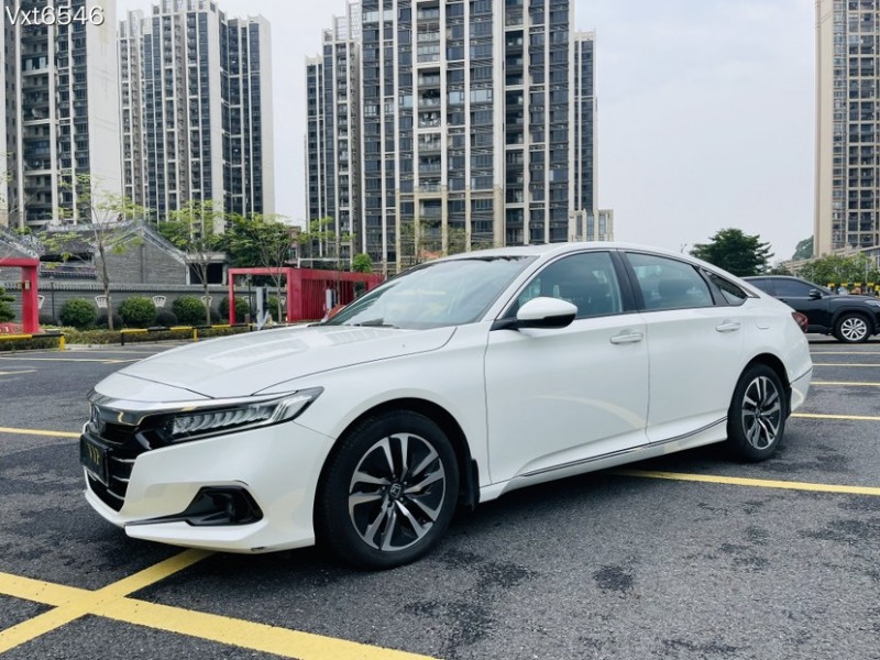 东莞22年本田雅阁3