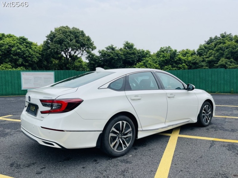 东莞22年本田雅阁9