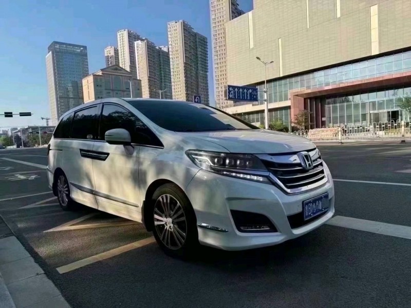 潍坊19年本田艾力绅2