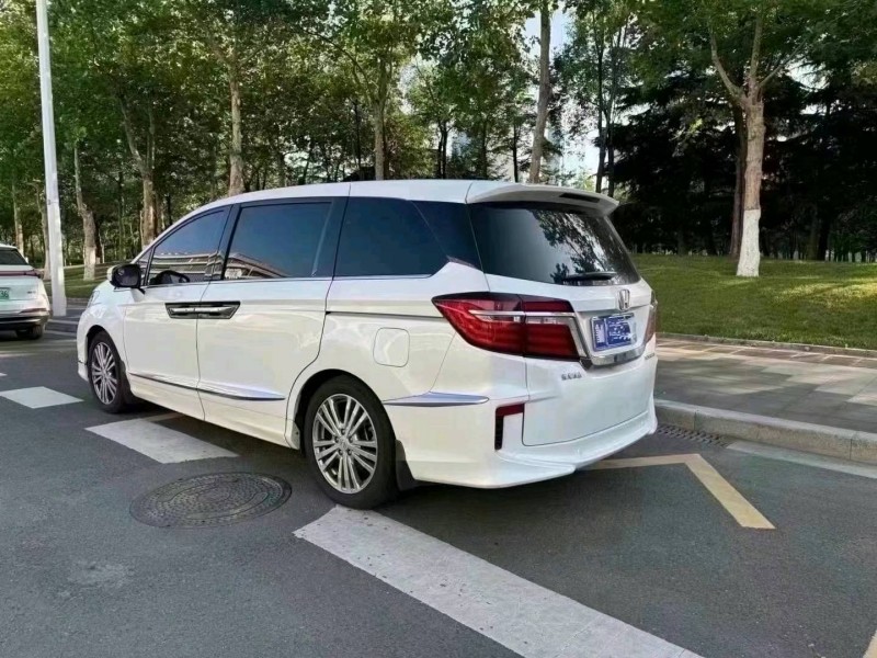 潍坊19年本田艾力绅4